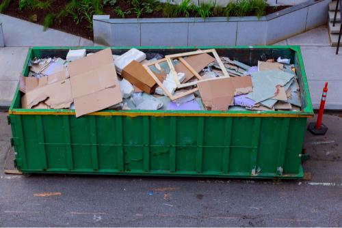 container huren voor houtafval